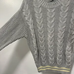 American Eagle outfitters Elegant Gray Cable Knit Sweater Size Small thumbnail 5