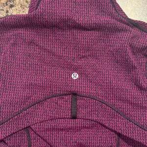 Lululemon Define Jacket Size 6 Deep Fuchsia Athletic Yoga Running Athleisure thumbnail 7