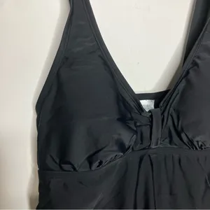 Motherhood Maternity black one piece swimsuit‎ size medium thumbnail 2