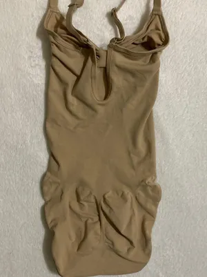 SKIMS Sculpting Brief Bodysuit thumbnail 4