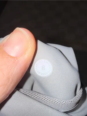 Lululemon Base Pace High-Rise Reflective Short 8" Gull Grey size‎ 8 thumbnail 5