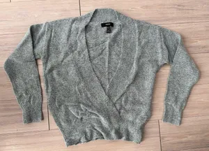 Forever 21 Sweater thumbnail 1