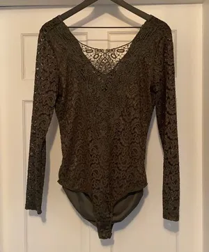 Charlotte Russe lace fitted bodysuit, L thumbnail 1