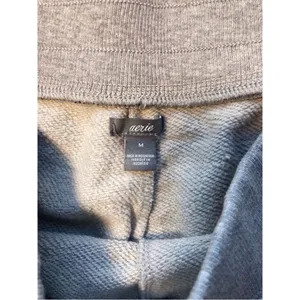 Aerie Lace-Up Sweat Shorts – Light Gray, Size M excellent condition thumbnail 2