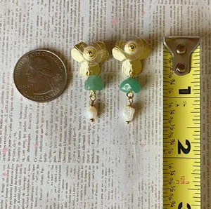 Handmade Kawaii fairy whimsical cottage style aventurine stone & natural shell pearl beads flower stud dangle earrings 💐🍃🌀 thumbnail 4