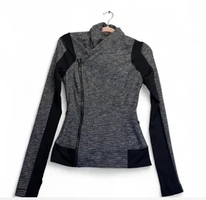 Lululemon grey/black jacket Size 4 #athleisure #yoga thumbnail 1