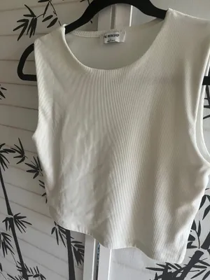 White top Size L thumbnail 3