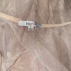 ✨ SHEER LACE VELVET KIMONO ✨ Size L thumbnail 4