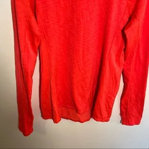Under Armour Women's Long Sleeve Athletic T-Shirt Bright Coral Pink Fleece Lined thumbnail 3