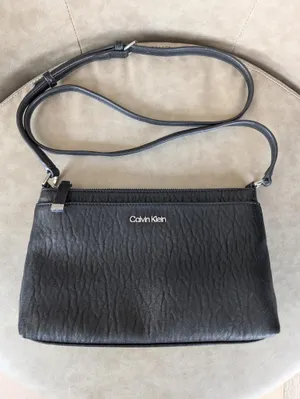 Calvin Klein grain leather crossbody bag thumbnail 9