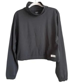 Peloton Dreamblend Mock Neck Crop Sweatshirt Gray M Athleisure Gorpcore Cozy thumbnail 1