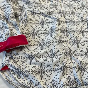 Victoria’s Secret Sleep Shirt Women’s Large Button Up Pajama Top thumbnail 3