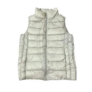 Uniqlo Ultra Light‎ Down Vest Puffer Sleeveless Full Zip Casual Gray M thumbnail 2