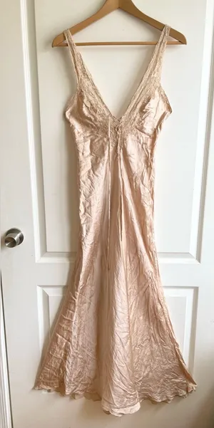 Vintage 100% Silk Lace Up Dress Pink Made In France Victorian Renaissance thumbnail 1
