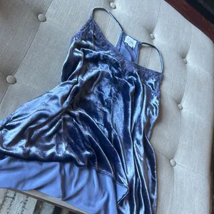 Cami NYC The Racer Lace Trimmed Velvet Tank Top in Lavender Size Large thumbnail 5