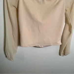 Windsor Women's‎ Size Small Faux Wrap Off Shoulder Top Beige Cream Long Sleeve thumbnail 8