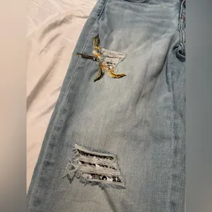 White House Black Market Light Wash Embroidered Distressed Straight Leg Jeans thumbnail 5