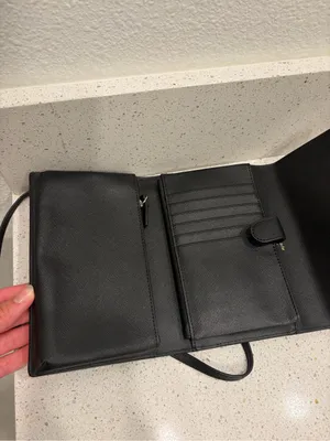 Kate Spade Black Crossbody Purse EUC Gold Accents Zip Closure Small Bag Saffiano thumbnail 10