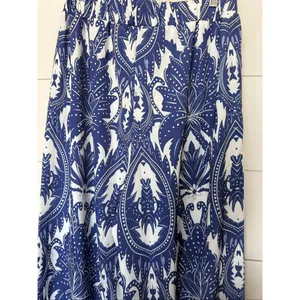 Shall We Women’s Large Blue White Patterned Wide Leg Pants Pull On thumbnail 3