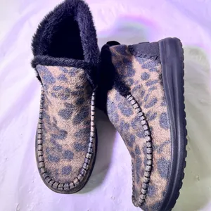 Hey Dude Leopard Print Slip-On Slipper in Brown and Black thumbnail 7