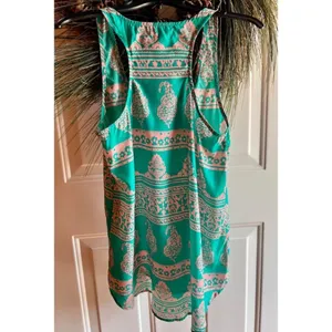 Umgee High low Tank Top/shirt Size Medium thumbnail 11