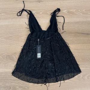 White Fox Mini Dress Plunging Neck Sequins Nothing On You Size M Black thumbnail 3