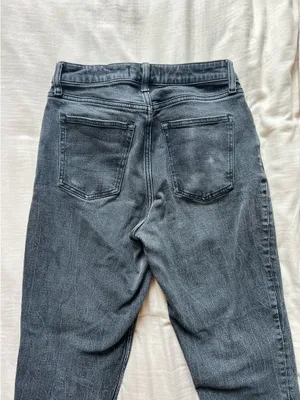 Abercrombie Curve Love The Mom Jeans High-Rise Black thumbnail 6
