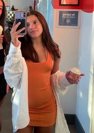 Dress thumbnail 3
