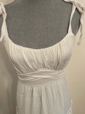 Trixxi White Tiered Tie Shoulder Maxi Dress. Size s thumbnail 2