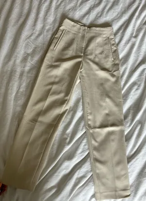 Zara tan trousers thumbnail 1
