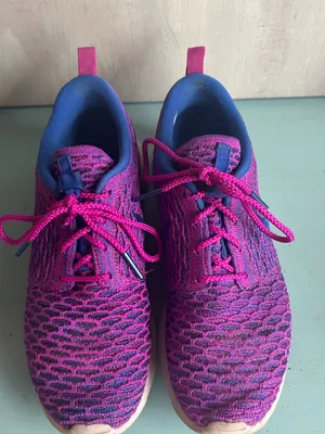 Nike Women's Roshe One Flyknit Fuchsia Flash Sneaker Running Shoes Size 7 Marled thumbnail 6