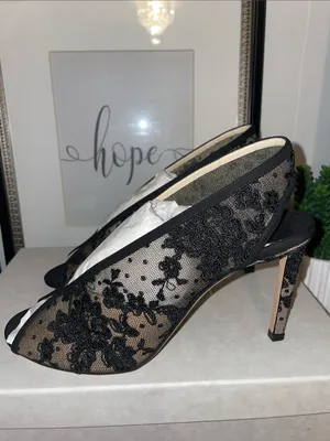 Jimmy Choo Shar 85 Black Floral Lace Peep-Toe Heels Size US 9 / EU 39 MSRP $1200 thumbnail 6
