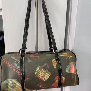 Dooney & Bourke Summer Fun Summertime  EUC Flip Flops, T Shirts, Beach Totes EUC thumbnail 2