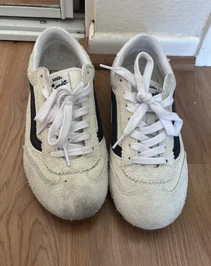 Vans Low Pro Shoes thumbnail 1
