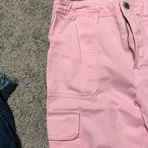 Zara bubblegum pink cargo jeans‎ 6 thumbnail 8