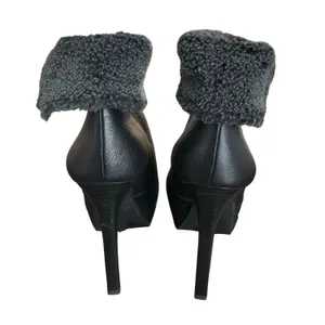 BCBG Generation Black Leather Faux Fur Trim Heeled Ankle Boots‎ Womens Size 6.5 thumbnail 5