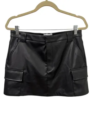 NEW Steve Madden Black Leather Utility Skirt M Vegan thumbnail 2
