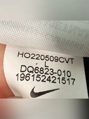 Nike Women's Dri-FIT Academy Hoodie size Large black thumbnail 8