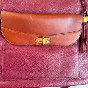 Isaac Mizrahi Bridgehampton Burgundy Cognac Leather Tote‎ Messenger Turnlock Bag thumbnail 6