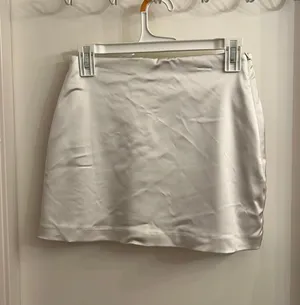 Abercrombie Satin Skirt Mini White thumbnail 1