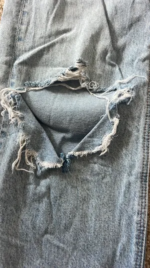 American Eagle Jeans thumbnail 5