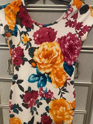 Chelsey Dress Size S, Great Cond.. thumbnail 2