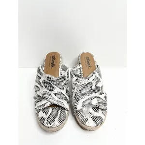 SoftWalk Snakeskin Print Espadrille Wedge Sandals Slides Black White Size 7.5 thumbnail 3