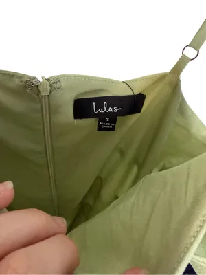 🌿✨ Lulu’s Sage Green Ruffle Tiered Chiffon Mini Dress Size‎ Small S ✨🌿 thumbnail 4