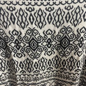 American Rag White and Black Geometric Patterned Crop Top thumbnail 3