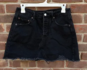American eagle black denim skirt thumbnail 1
