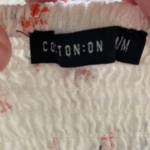 Cotton On linen blend isla prairie milkmaid crop top floral ivory ecru medium thumbnail 6