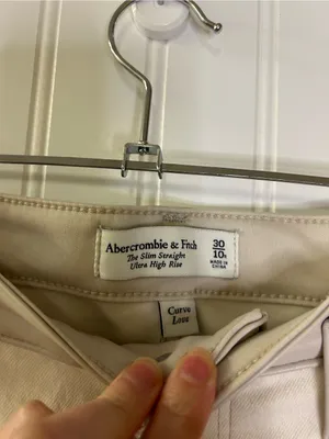 Abercrombie & Fitch The Slim Straight Ultra High Rise Pants Faux Leather Size 30 thumbnail 4