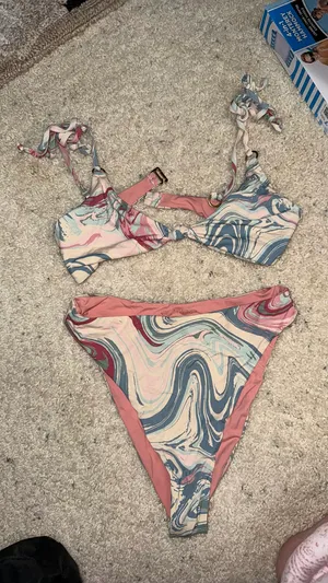 Dippin' Daisy's Bikini thumbnail 2