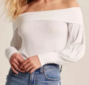 Abercrombie & Fitch black drapey long sleeve size XS thumbnail 1